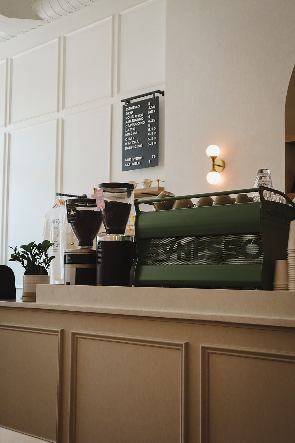 The counter and bar at Maker's Coffee & Espresso Bar